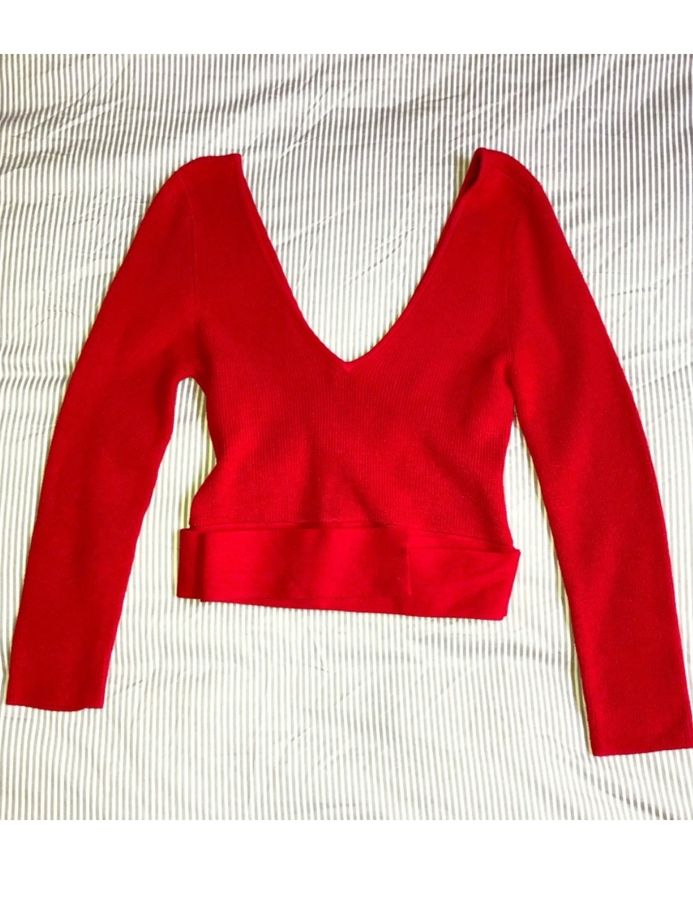Express Double V Long Sleeve Red Cropped Sweater Tie waist Medium